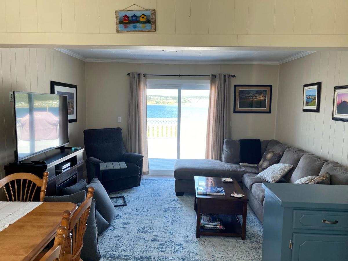 Вилла Rocky Harbour Oceanfront Экстерьер фото
