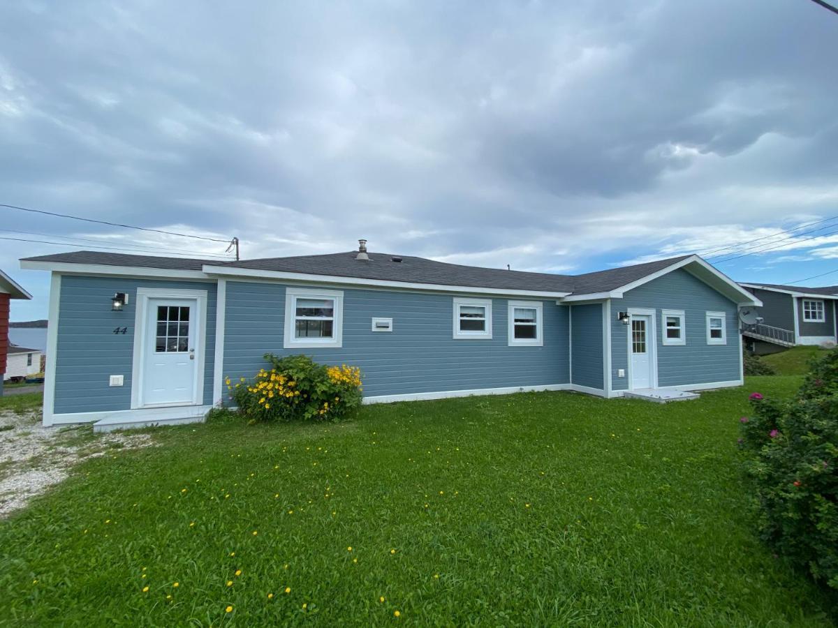 Вилла Rocky Harbour Oceanfront Экстерьер фото